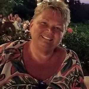 Meet your Posher, Roberta